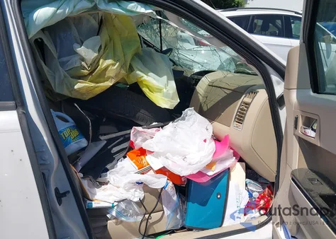 2012 Ford Escape Limited из США, поврежденный, VIN 1FMCU0EG8CKC76406